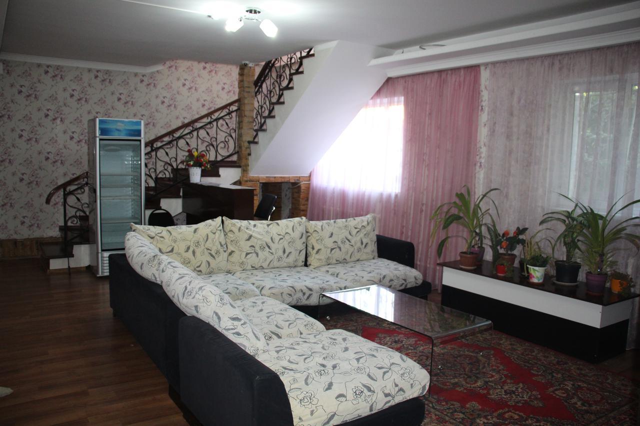 Dream Hostel Shymkent Ngoại thất bức ảnh