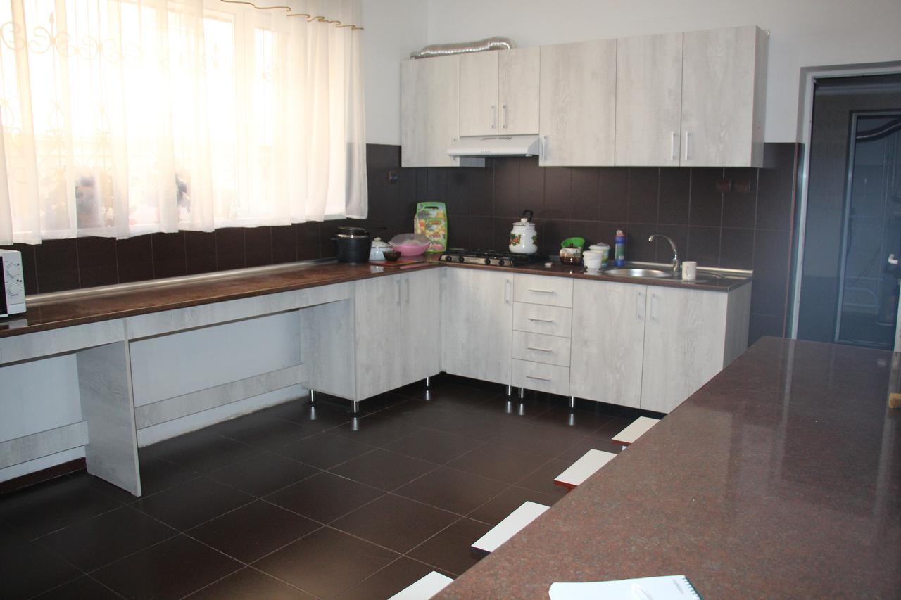Dream Hostel Shymkent Ngoại thất bức ảnh