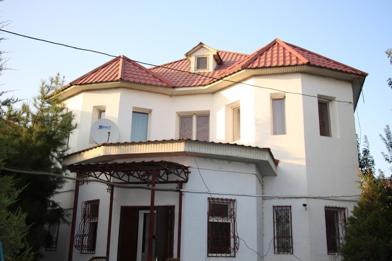 Dream Hostel Shymkent Ngoại thất bức ảnh